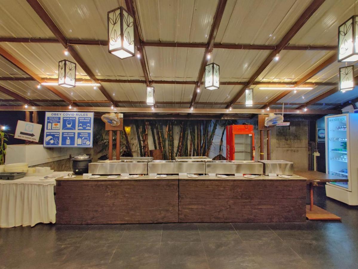 Hotel Ashwin Igatpuri, Pure Veg & Jain Food Exterior foto