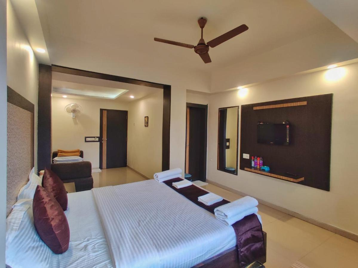 Hotel Ashwin Igatpuri, Pure Veg & Jain Food Exterior foto
